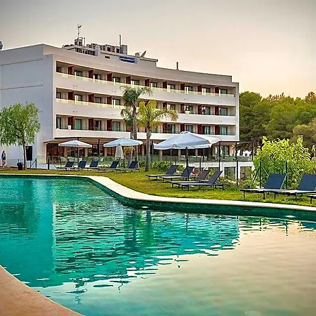 Szálloda Serawa 4*