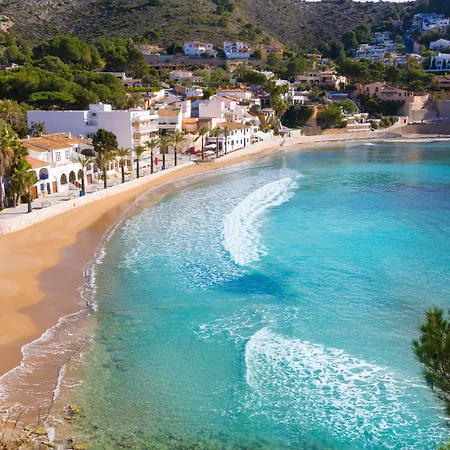 Serawa Ξενοδοχείο 4*