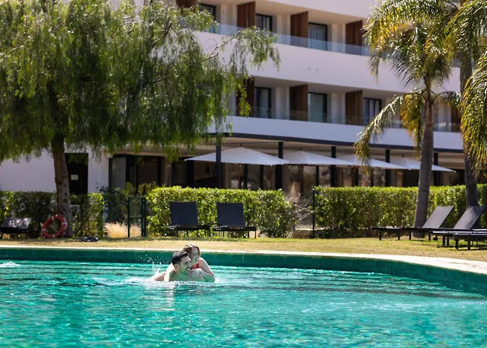 Hotel Serawa 4*